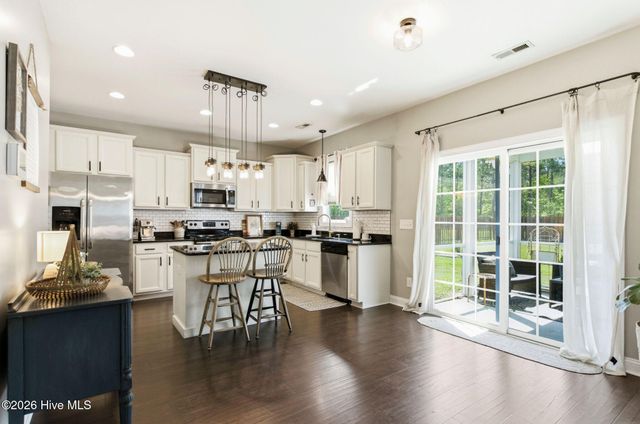 121 Cottle Court, Richlands, NC 28574