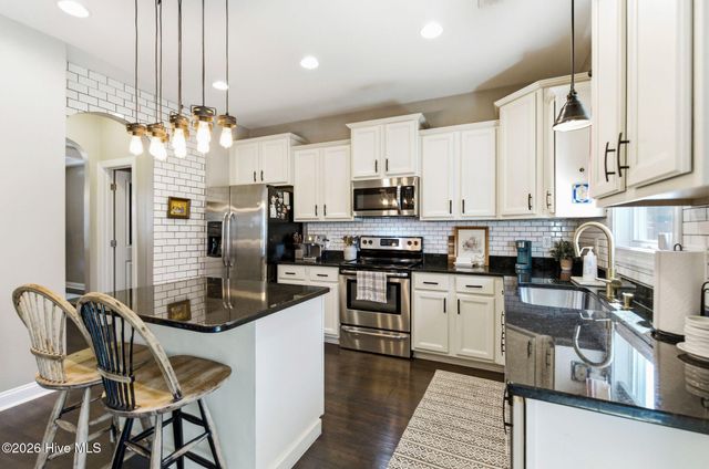 121 Cottle Court, Richlands, NC 28574