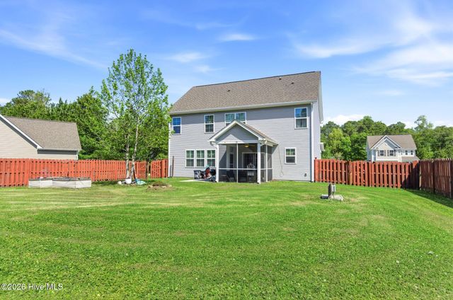 121 Cottle Court, Richlands, NC 28574