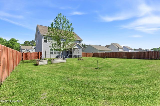 121 Cottle Court, Richlands, NC 28574