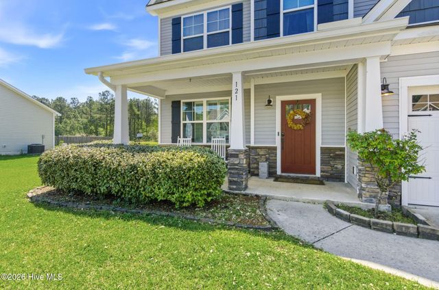 121 Cottle Court, Richlands, NC 28574