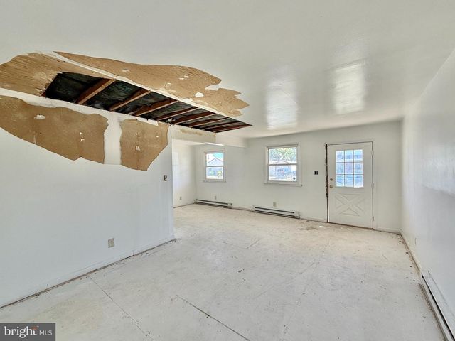 1621 EMERSON AVE, Atlantic City, NJ 08401