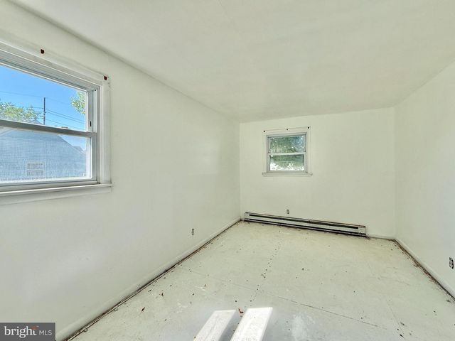 1621 EMERSON AVE, Atlantic City, NJ 08401