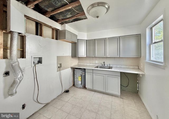 1621 EMERSON AVE, Atlantic City, NJ 08401