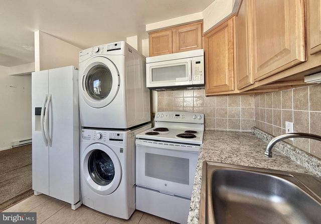 1621 EMERSON AVE, Atlantic City, NJ 08401