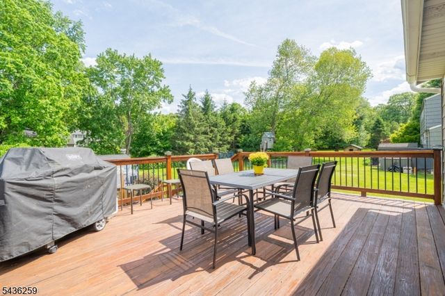 55 Marcia Rd, Ringwood Boro, NJ 07456