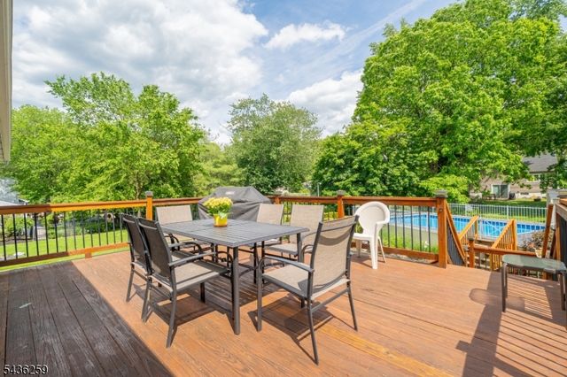 55 Marcia Rd, Ringwood Boro, NJ 07456
