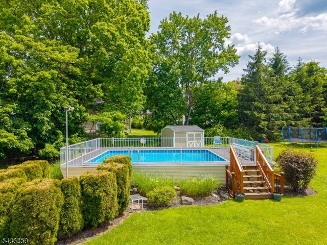 55 Marcia Rd, Ringwood Boro, NJ 07456