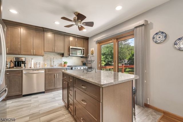 55 Marcia Rd, Ringwood Boro, NJ 07456