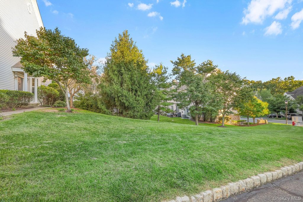 92 Barr Lane, Monroe, NY 10950 — photo 2