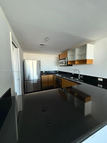 7929 W Dr 802 802, North Bay Village, FL 33141