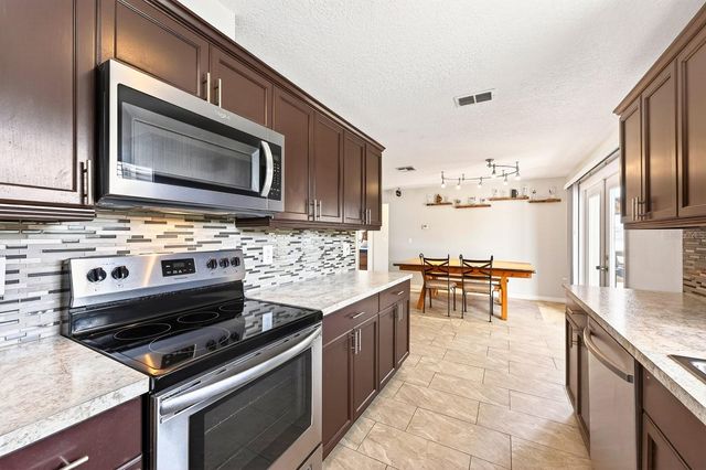 337 WINDRIDGE PLACE, Tavares, FL 32778