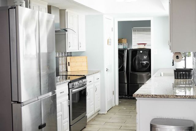 4712 Lemmon Court, The Colony, TX 75056