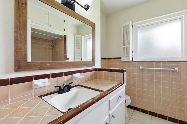 120 Caldwell Street, Baytown, TX 77520