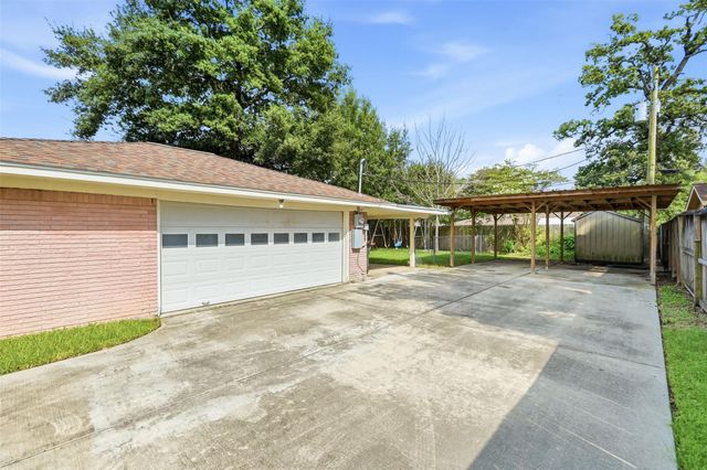 120 Caldwell Street, Baytown, TX 77520