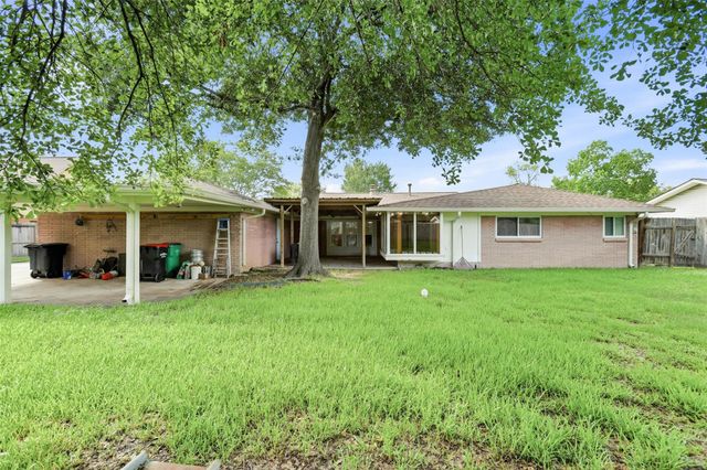 120 Caldwell Street, Baytown, TX 77520