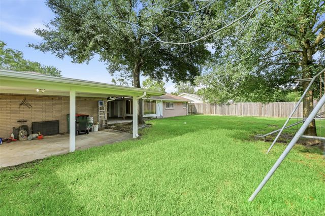 120 Caldwell Street, Baytown, TX 77520