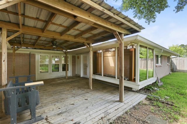 120 Caldwell Street, Baytown, TX 77520