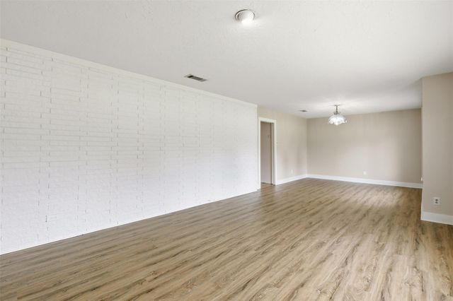 120 Caldwell Street, Baytown, TX 77520
