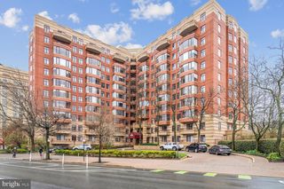 2400 CLARENDON BLVD #1015, Arlington, VA 22201