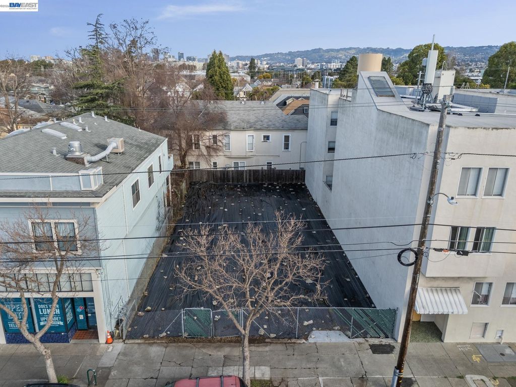 1217 Lincoln Avenue, Alameda, CA 94501