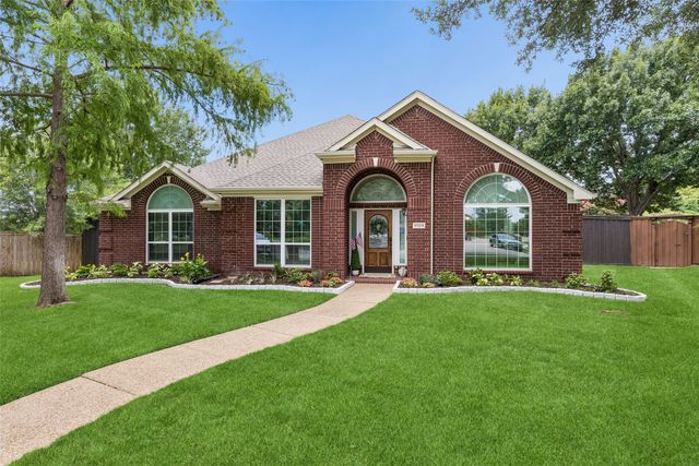 9809 Belfort Drive, Frisco, TX 75035