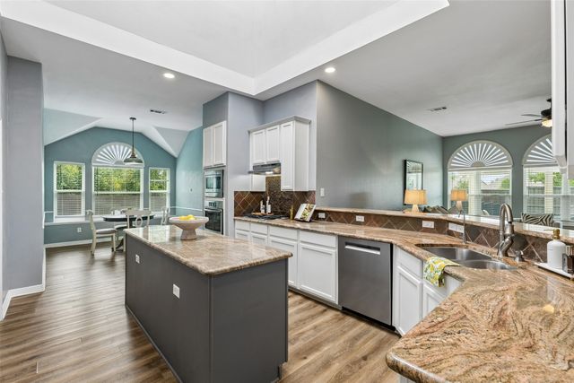 9809 Belfort Drive, Frisco, TX 75035