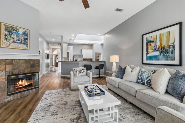 9809 Belfort Drive, Frisco, TX 75035