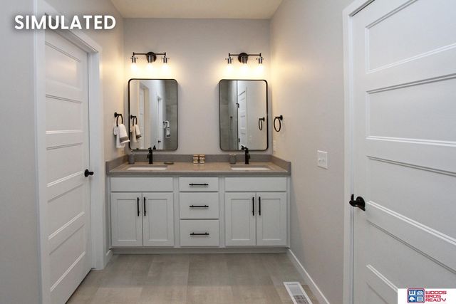 1001 W El Alameda Street, Lincoln, NE 68523