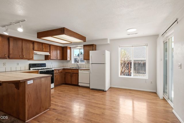 73 Eagle View Drive, Eagle Point, OR 97524