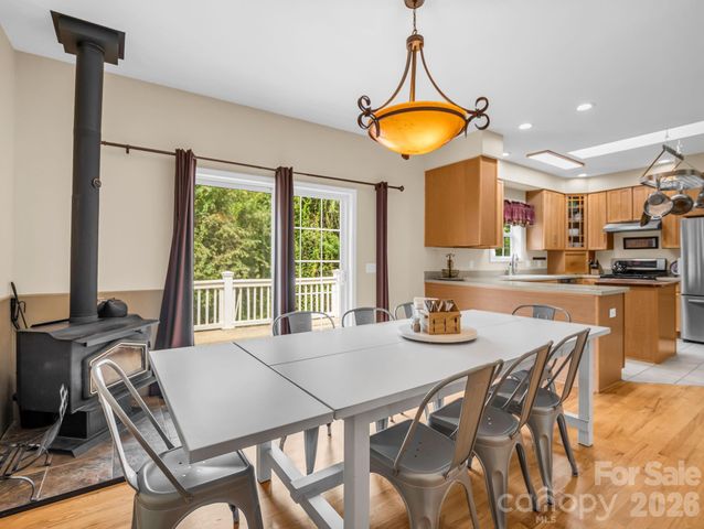 136 Limousine Lane, Pisgah Forest, NC 28768