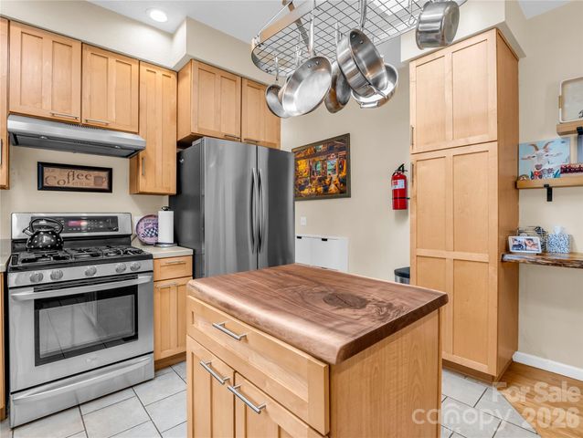 136 Limousine Lane, Pisgah Forest, NC 28768