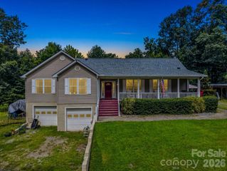 136 Limousine Lane, Pisgah Forest, NC 28768