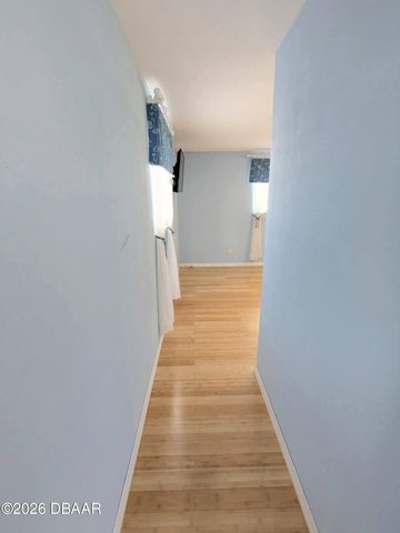 945 Bramble Bush Circle W, Port Orange, FL 32127