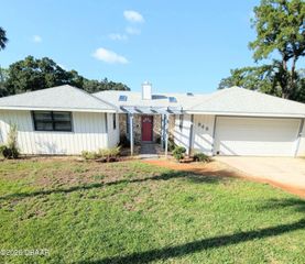 945 Bramble Bush Circle W, Port Orange, FL 32127