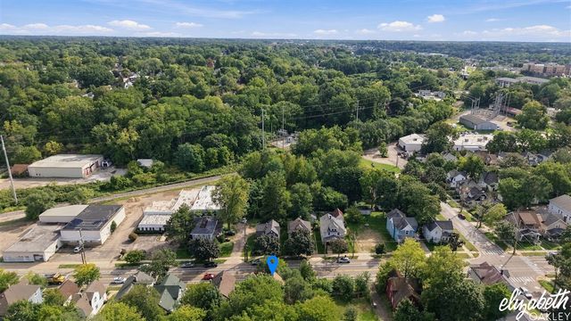 721 Lafayette Avenue, Grand Rapids, MI 49503