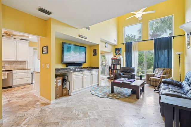 602 SEABREEZE COURT, Tampa, FL 33602