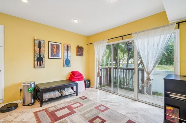 602 SEABREEZE COURT, Tampa, FL 33602