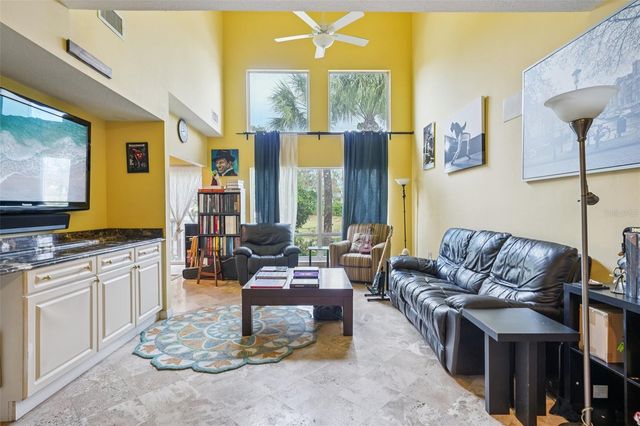 602 SEABREEZE COURT, Tampa, FL 33602