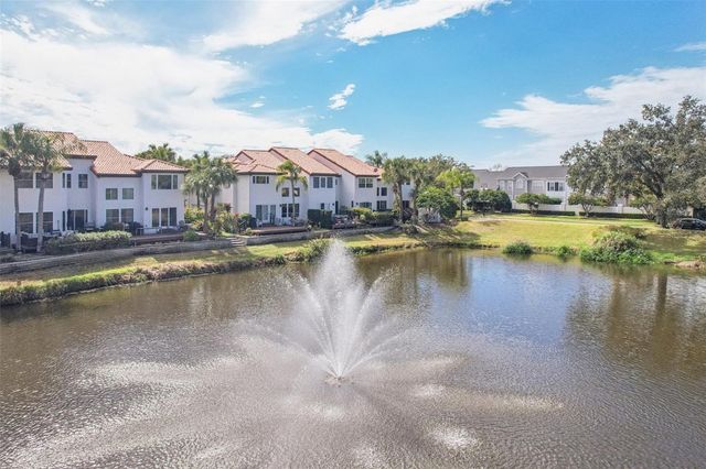 602 SEABREEZE COURT, Tampa, FL 33602