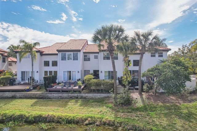 602 SEABREEZE COURT, Tampa, FL 33602