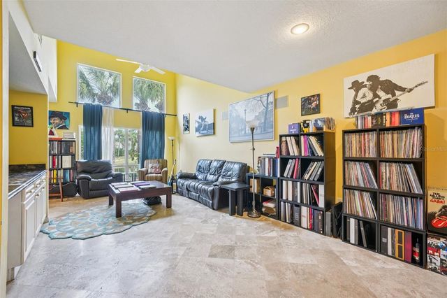 602 SEABREEZE COURT, Tampa, FL 33602