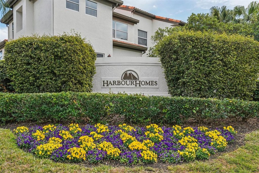 602 SEABREEZE COURT, Tampa, FL 33602