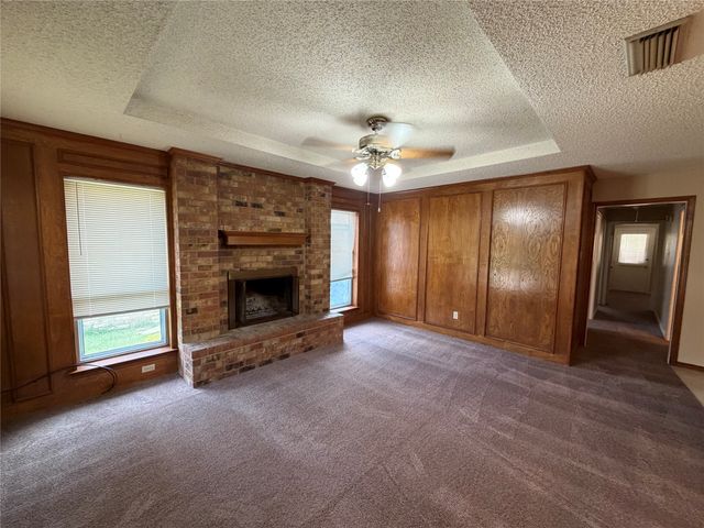 6506 Sayle Street B, Greenville, TX 75402