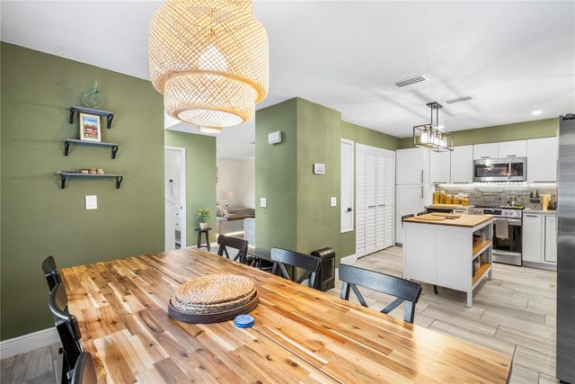 656 OLYMPIC DRIVE 17-3, Ocoee, FL 34761