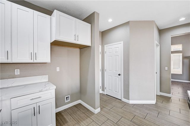 9110 Rushing Wind Avenue, Las Vegas, NV 89148