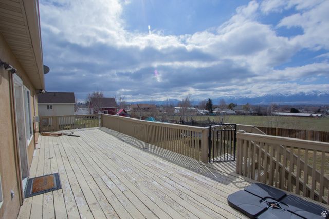 575 N 140 E, Millville, UT 84326