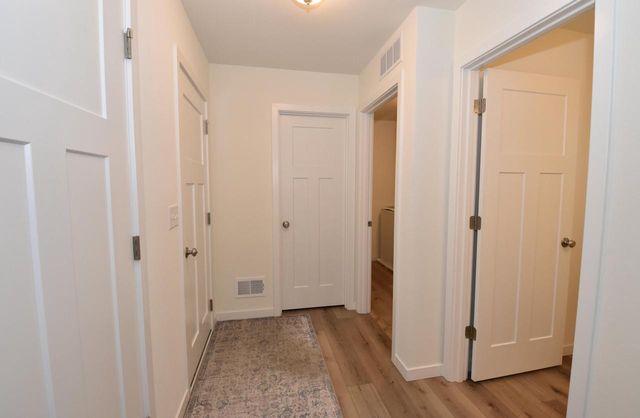 1870 Nottingham DRIVE, Union Grove, WI 53182