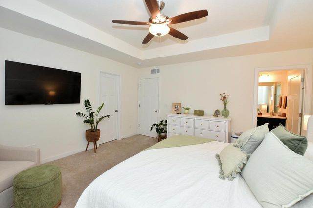 1870 Nottingham DRIVE, Union Grove, WI 53182