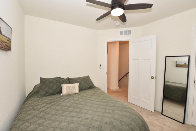 1870 Nottingham DRIVE, Union Grove, WI 53182